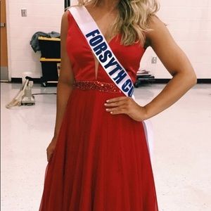 Red Sherri Hill Gown